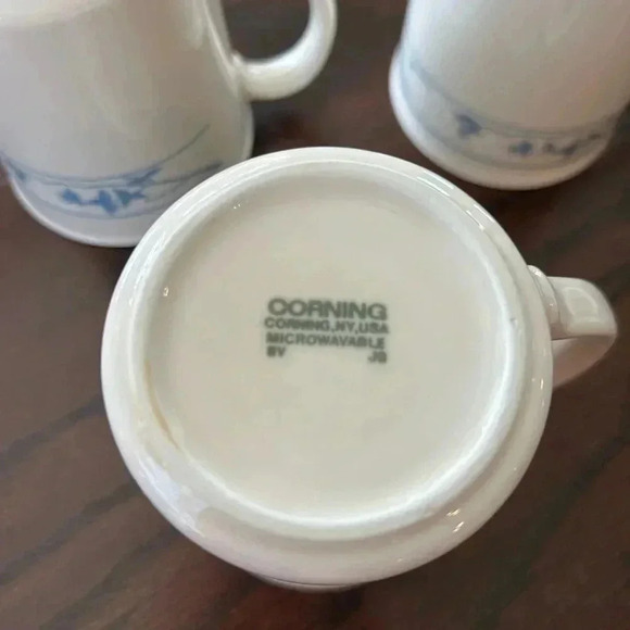 Corning Corelle Mug First of Spring Pattern Set of 3. 2 stamped & 1 raised name - Picture 5 of 7